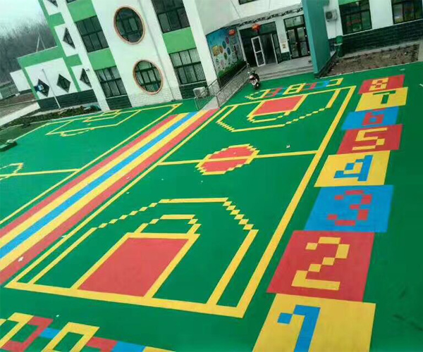 龍泉懸浮式拼裝地板