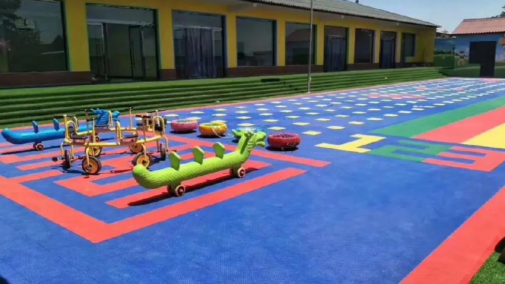 懸浮地板 懸浮地板